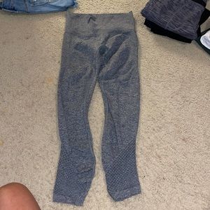 Old navy athletics grey cropped leggings